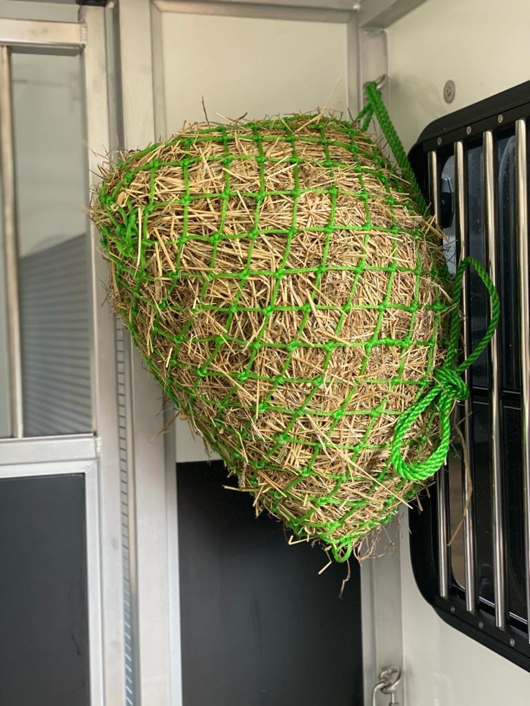KM Elite Travel/Pony Haynet 23"
