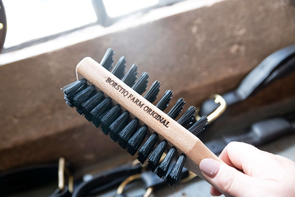 Borstiq Barefoot Hoof Pick & Brush